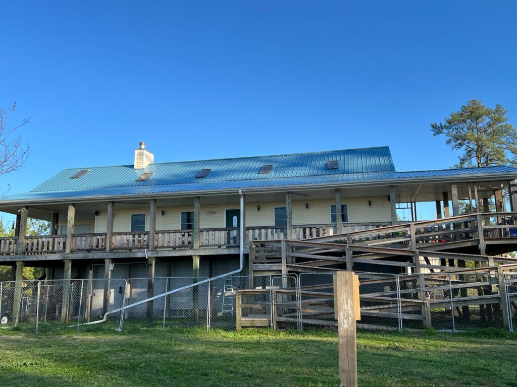 Hilton Head Island, SC 1 Hawaiian blue metal roofing for coastal homes in the Carolinas from Gator.