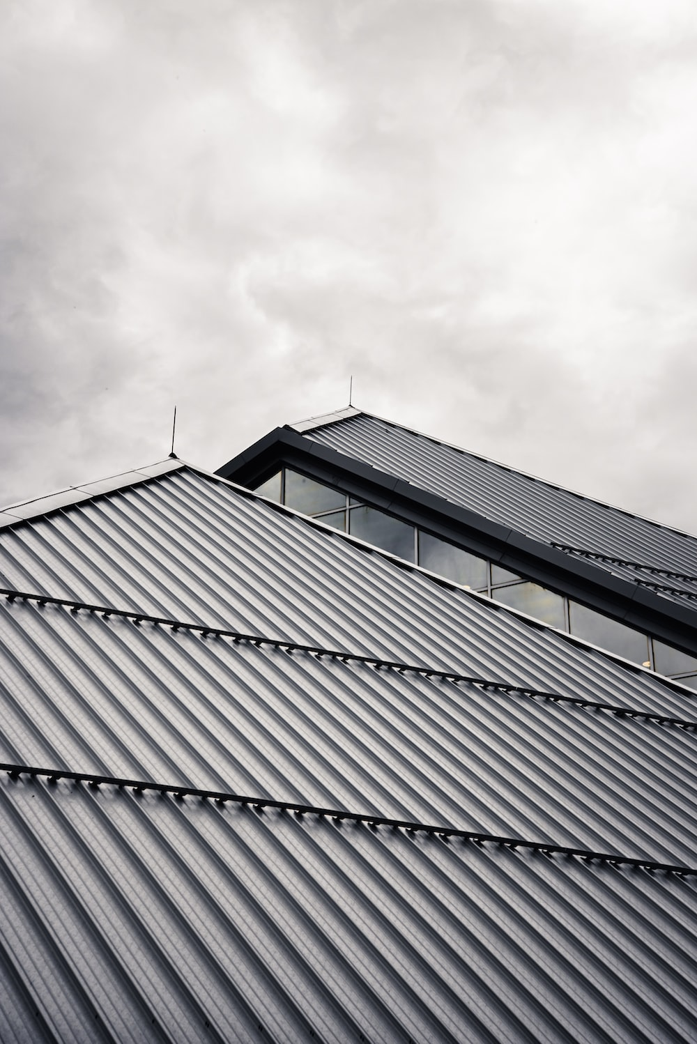 5 Benefits of EnergyEfficient Metal Roofing Installation in Winston