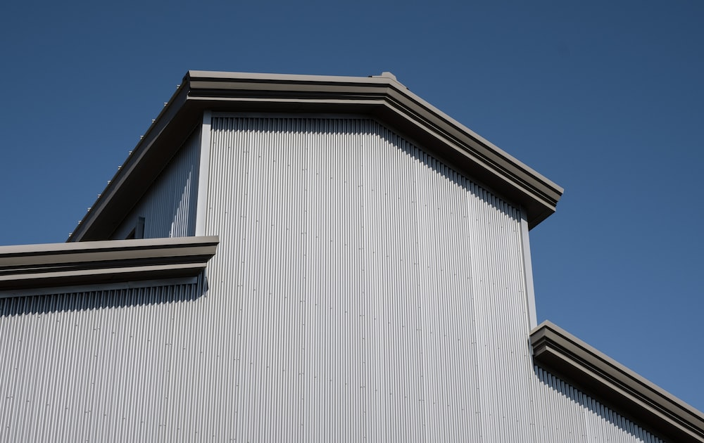 A building with metal roofing